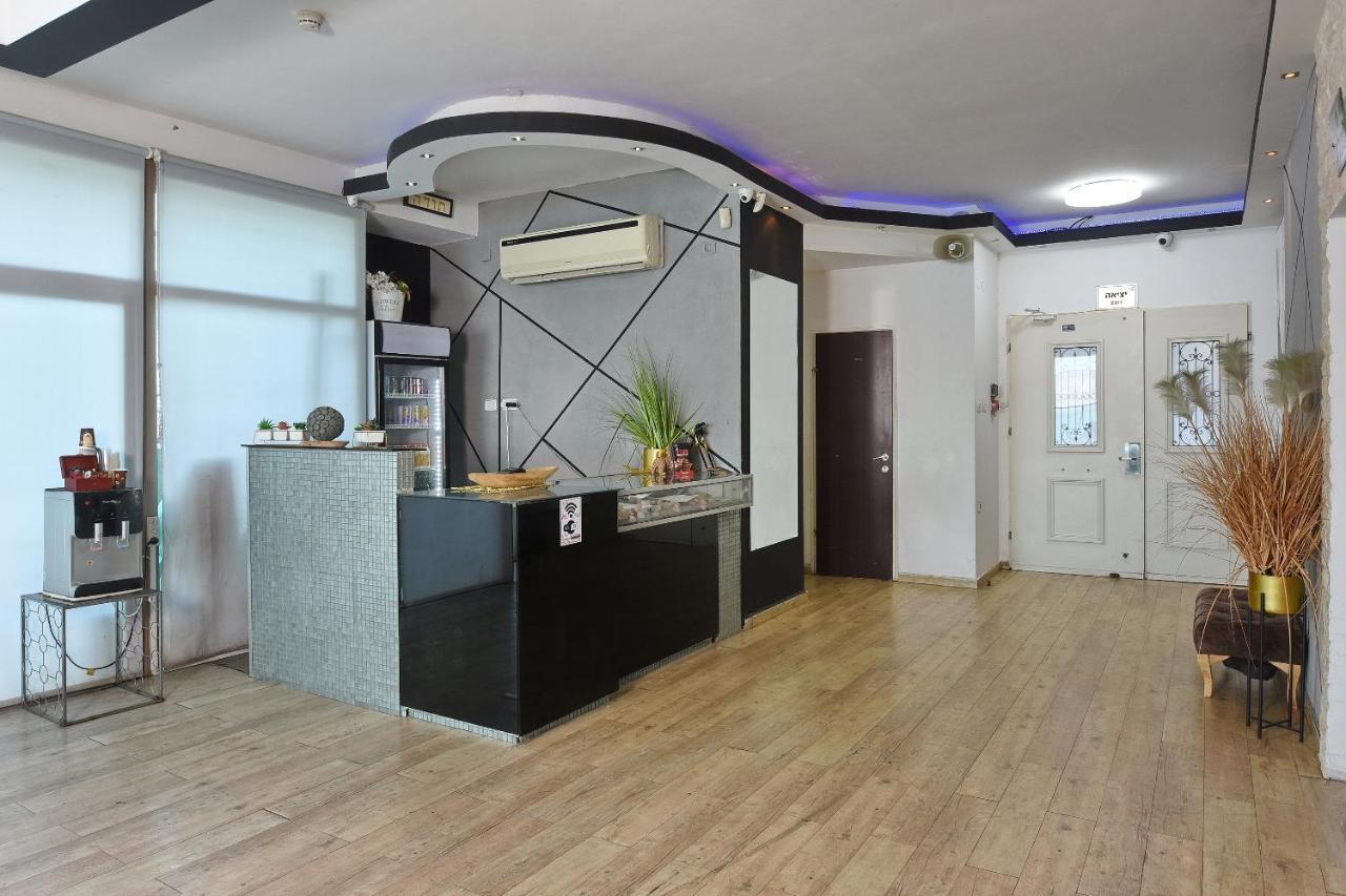 Nofim Suites Тиберия Екстериор снимка