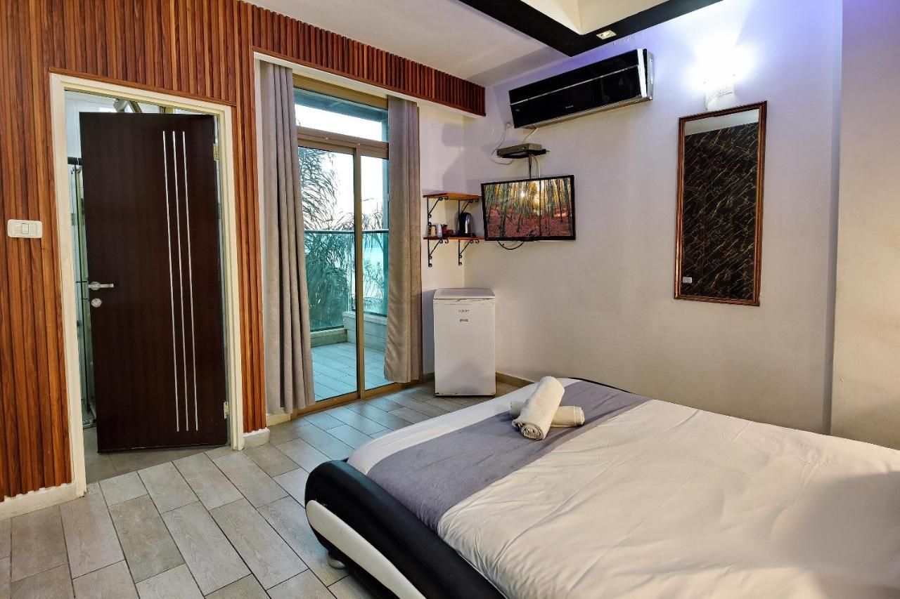 Nofim Suites Тиберия Екстериор снимка