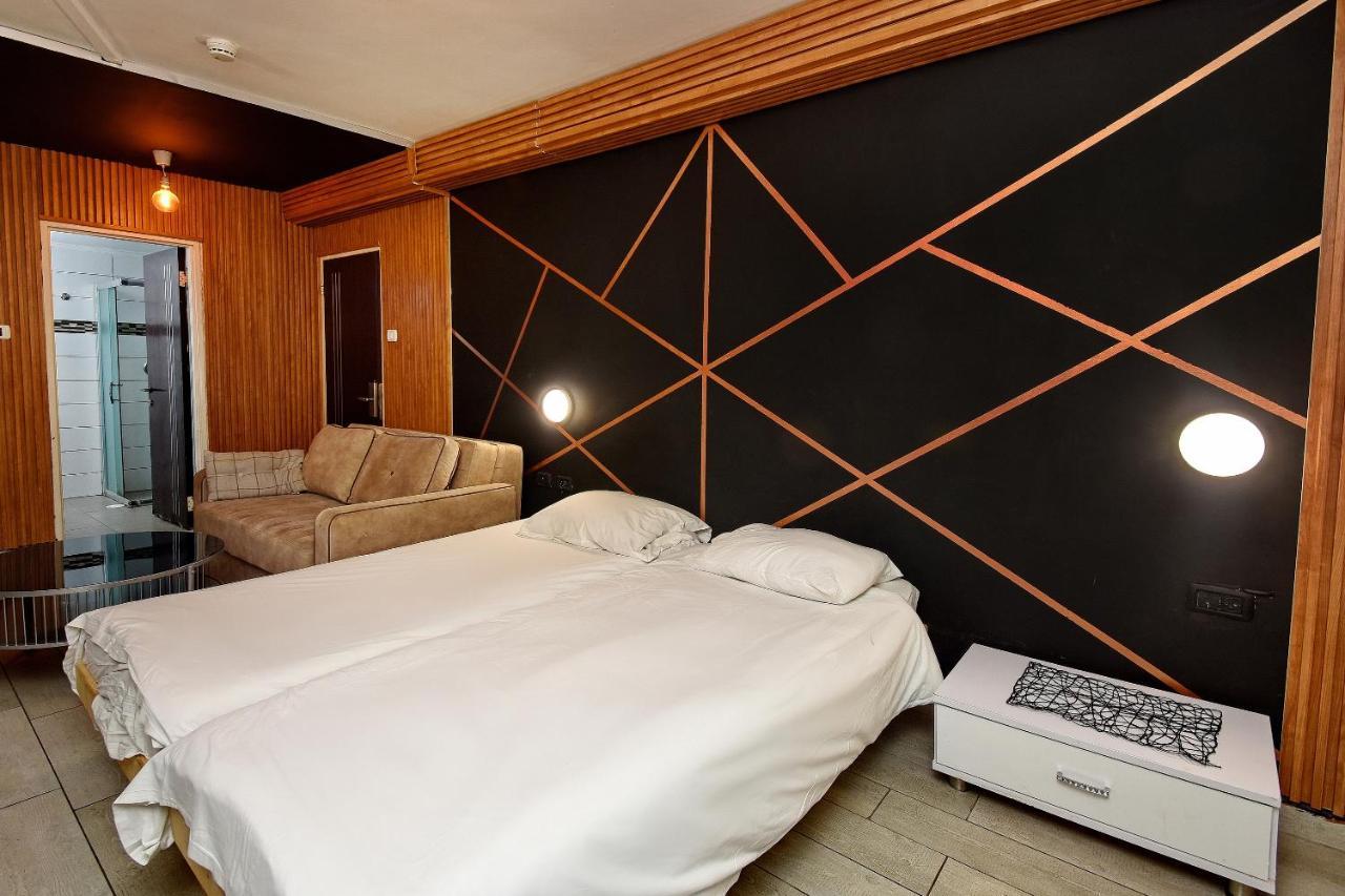 Nofim Suites Тиберия Екстериор снимка